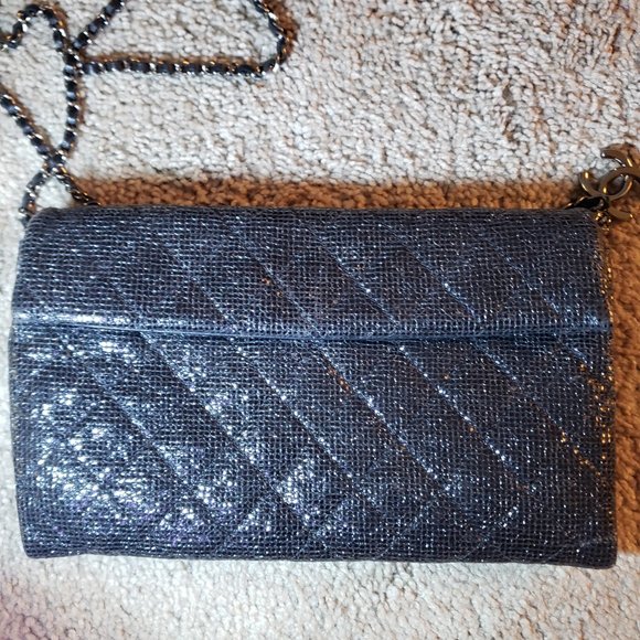 Aunthentic Chanel Limited Edition Dec 2014 - Picture 11 of 11